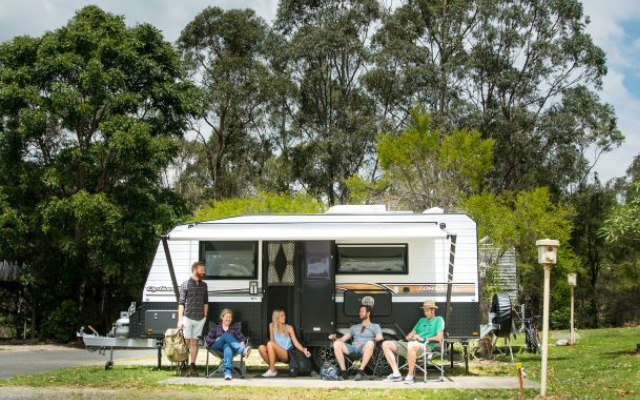 choosing-a-caravan-campervan-motorhome-australia-gday-parks